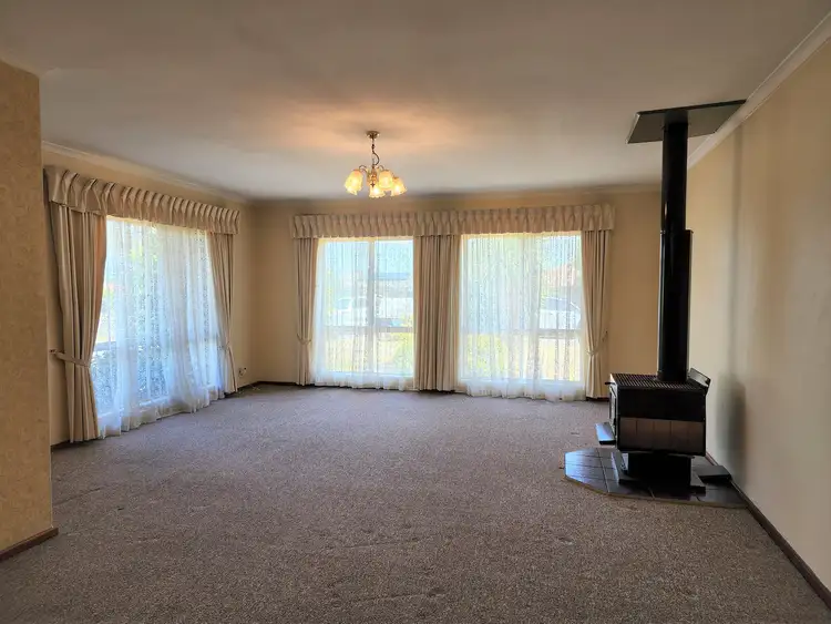 Fourth view of Homely house listing, 30 Sierra Crescent, Orana WA 6330