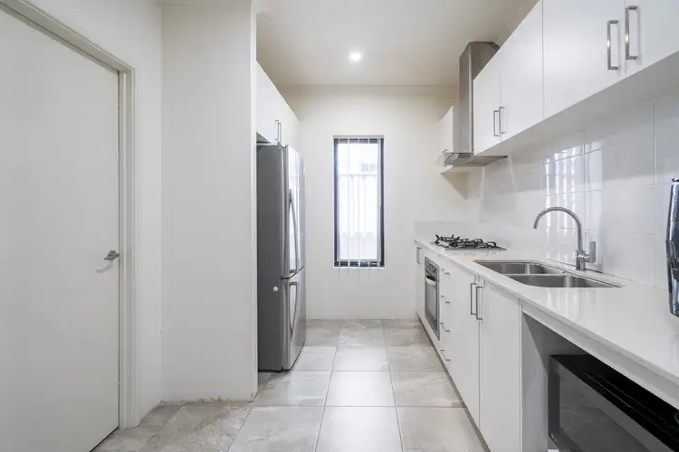 Sixth view of Homely unit listing, C/5 Bent Street, Cannington WA 6107