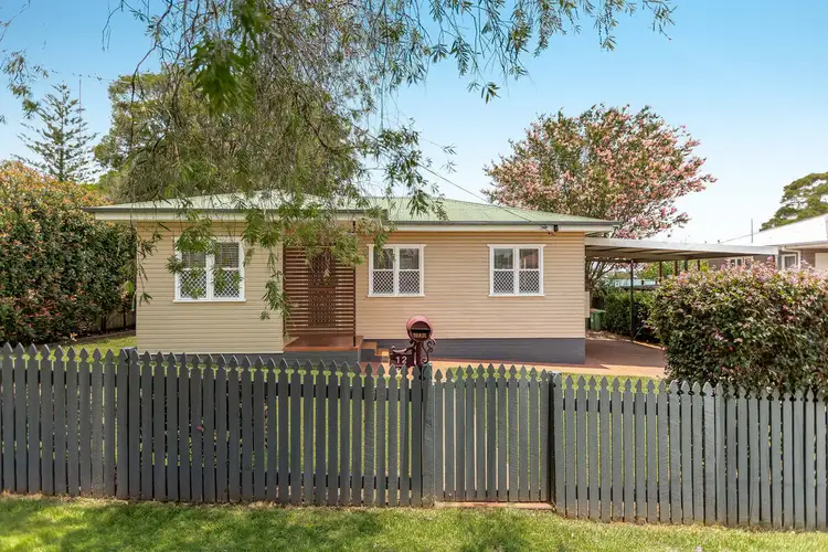 12 Murray Street, North Toowoomba QLD 4350
