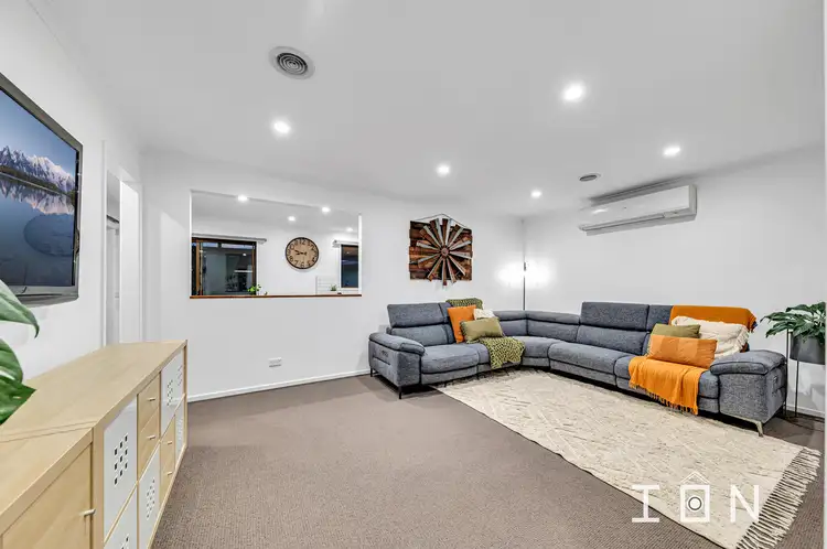 Sixth view of Homely house listing, 6 Glenleigh Court, Cranbourne North VIC 3977