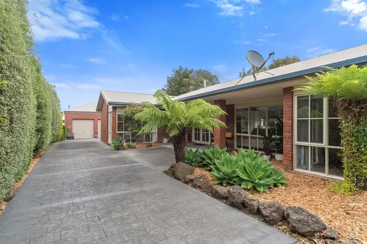 54 Bartlett Street, Frankston South VIC 3199