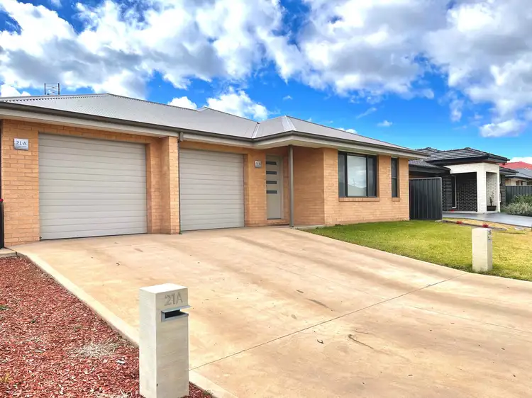 Main view of Homely semi-detached listing, 21a Hindmarsh Esplanande, Dubbo NSW 2830