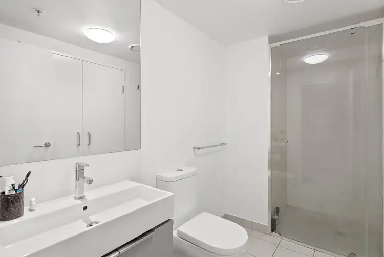 Sixth view of Homely apartment listing, 31111/2 Harbour Road, Hamilton QLD 4007