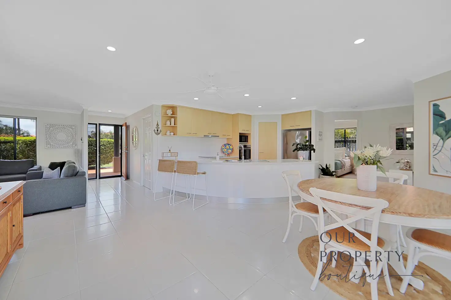 Main view of Homely house listing, 25 Chantelle Circuit, Coral Cove QLD 4670