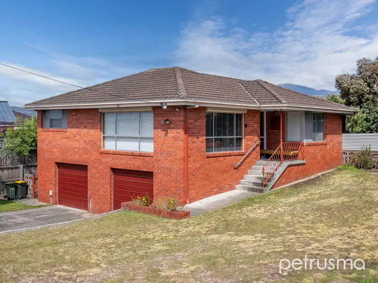 1 Biarri  Court, Howrah TAS 7018