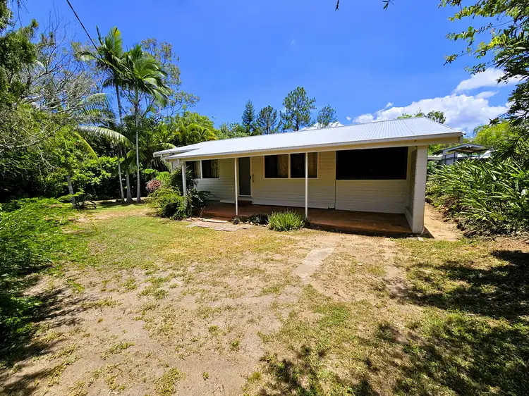 17 Walsh Street, Mareeba QLD 4880