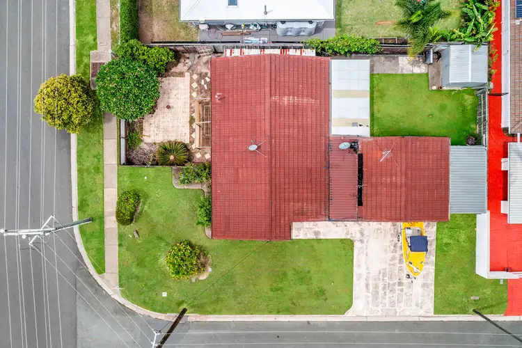 Second view of Homely house listing, 35 Jessica Boulevard, Minyama QLD 4575