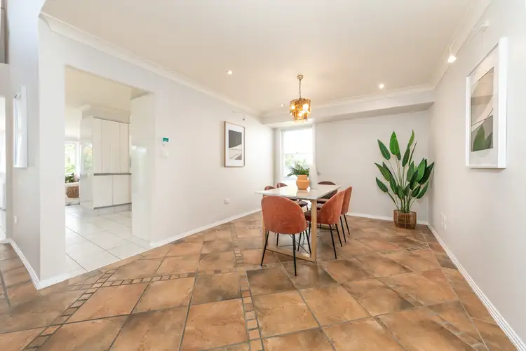 Fifth view of Homely house listing, 32 Meadowlake Drive, Carrara QLD 4211