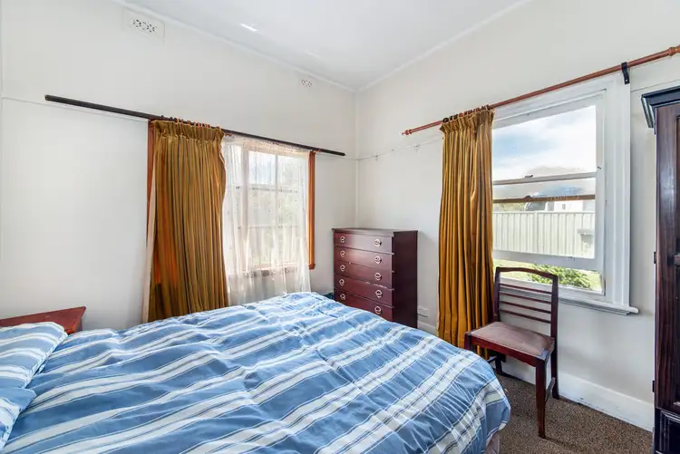 Fifth view of Homely house listing, 92 McConochie Street, Coleraine VIC 3315