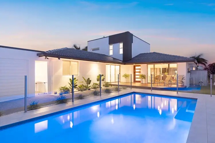 Fifth view of Homely house listing, 5 Buena Vista Court, Broadbeach Waters QLD 4218