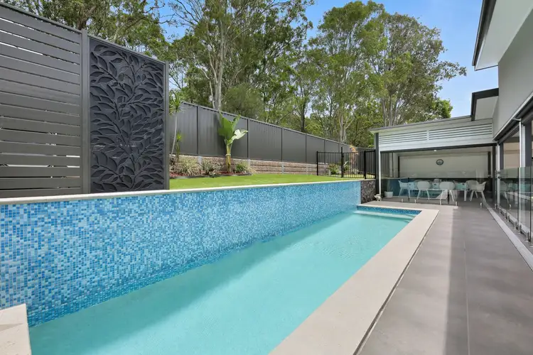 8 Hidden Cove, Tallebudgera QLD 4228