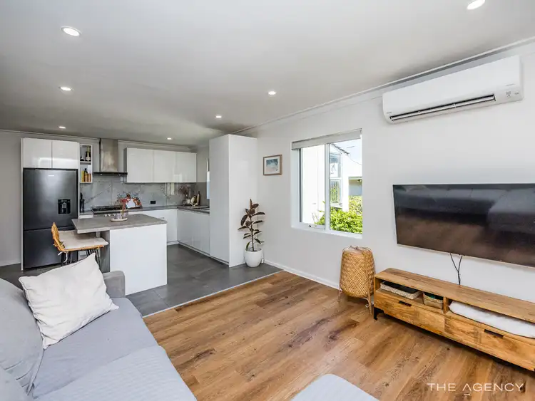 Seventh view of Homely house listing, 10/25 Drabble Road, Scarborough WA 6019