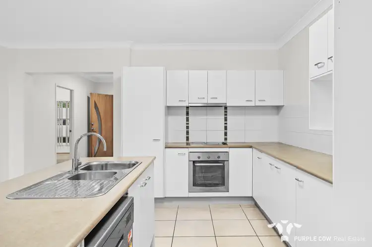 Fifth view of Homely house listing, 31 Cottonwood Crescent, Springfield Lakes QLD 4300