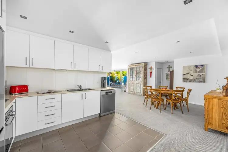 Second view of Homely apartment listing, 7/2 Brookvale Avenue, Brookvale NSW 2100