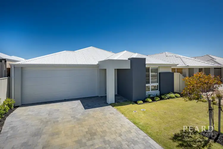 10 Gunnel Way, Alkimos WA 6038
