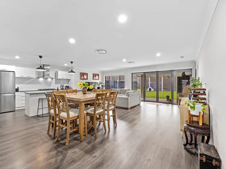 41 Wyperfeld Crescent, South Ripley QLD 4306