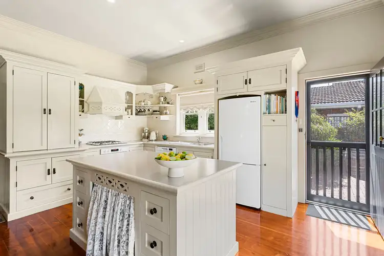 Fifth view of Homely house listing, 2 Pollack Street, Colac VIC 3250