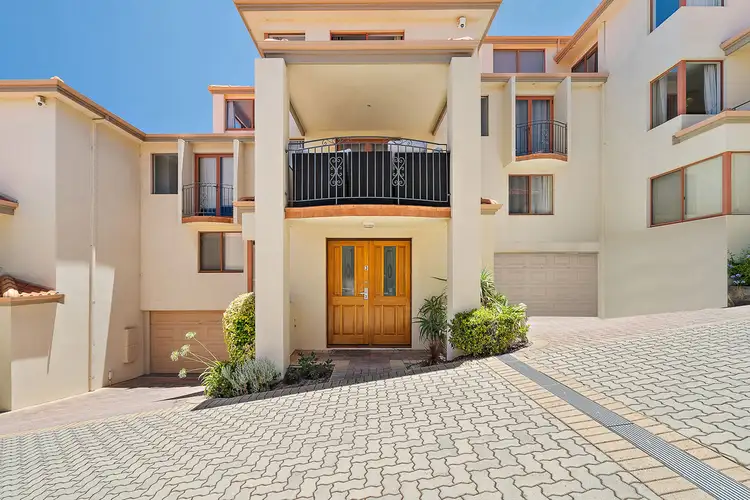 3/356 West Coast Highway, Scarborough WA 6019