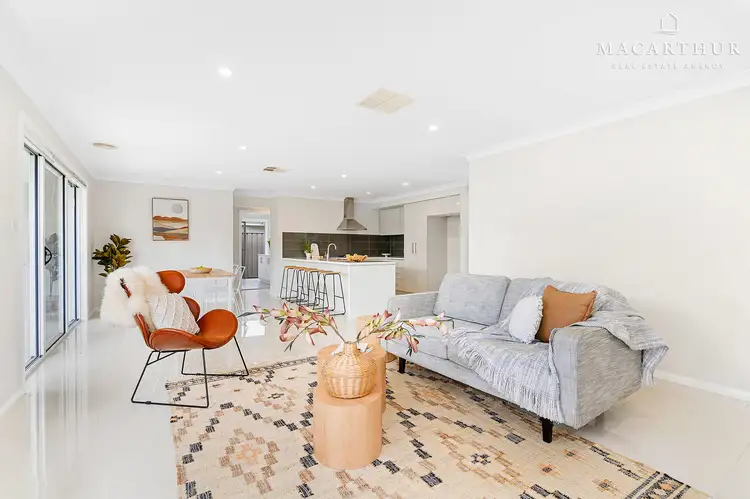 Second view of Homely house listing, 2/8 Kellerman Crescent, Boorooma NSW 2650