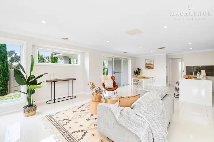 Sixth view of Homely house listing, 2/8 Kellerman Crescent, Boorooma NSW 2650