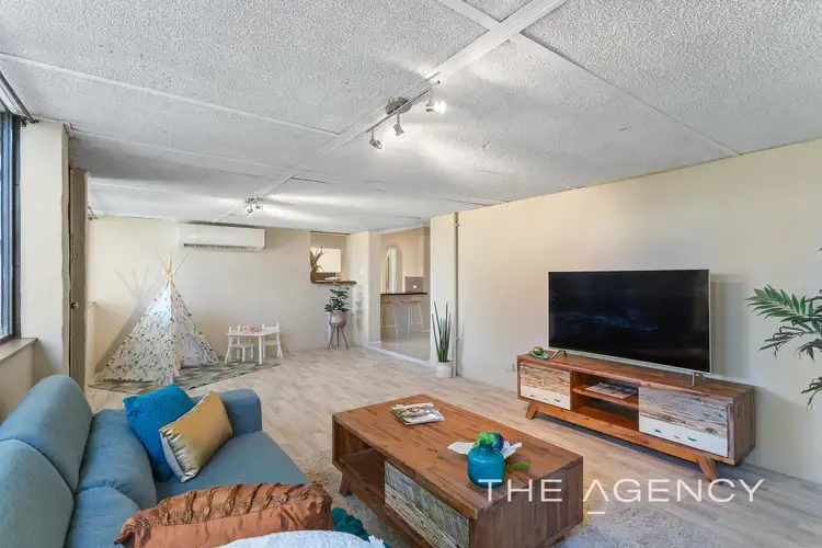Fourth view of Homely house listing, 8 Doram Court, Swan View WA 6056