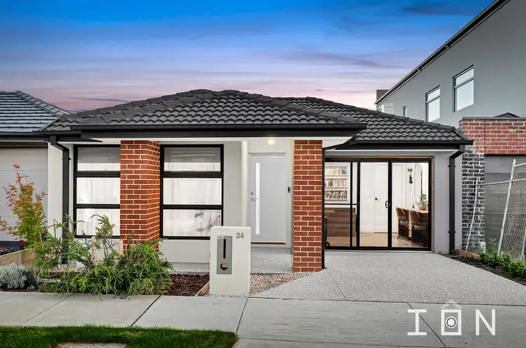 34 Keskadale Way, Clyde North VIC 3978