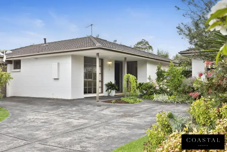 Second view of Homely house listing, 5/193-197 Mount Eliza Way, Mount Eliza VIC 3930
