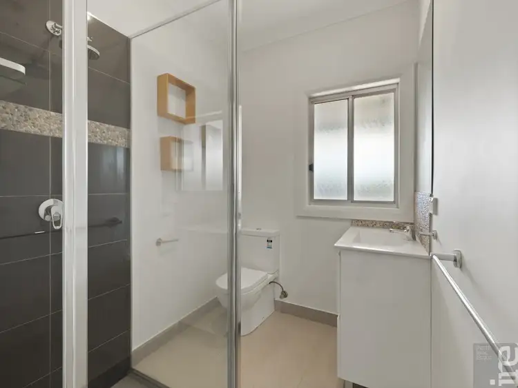 Fifth view of Homely house listing, 9 Silverwood Grove, Wangaratta VIC 3677