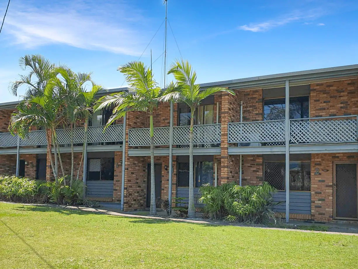 Main view of Homely townhouse listing, 2/143 Toolooa Street, South Gladstone QLD 4680
