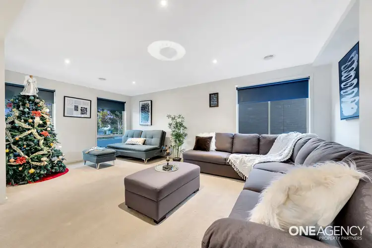 Sixth view of Homely house listing, 147 Featherbrook Drive, Point Cook VIC 3030