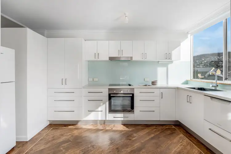 7/14 Ashfield Street, Sandy Bay TAS 7005