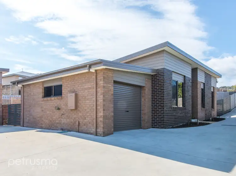 1/4 Kernot Close, Oakdowns TAS 7019