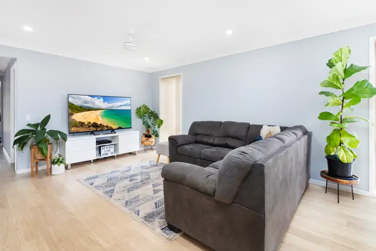 Fifth view of Homely house listing, 13 Glenlee Drive, Horsley NSW 2530