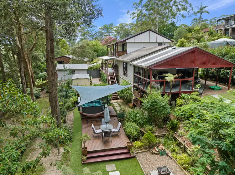 14 Eagle Close
