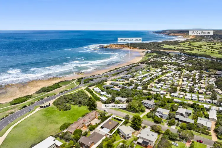 1/4 Park Lane, Torquay VIC 3228