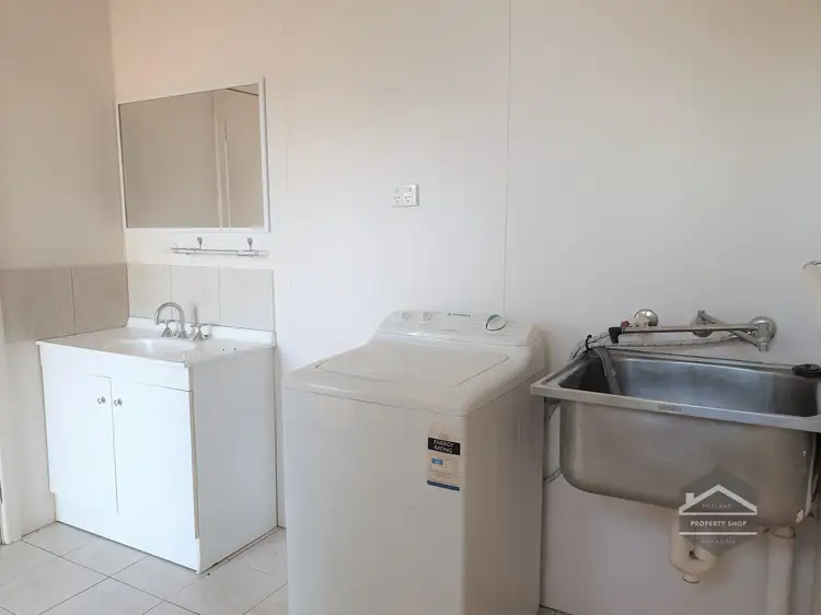 Fifth view of Homely semi-detached listing, 33A Edkins Place, South Hedland WA 6722