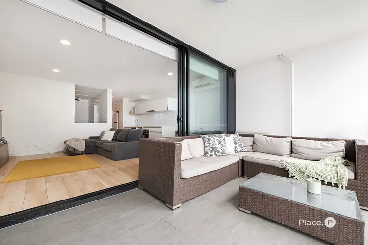 Second view of Homely unit listing, 304/21 Nile Street, Woolloongabba QLD 4102