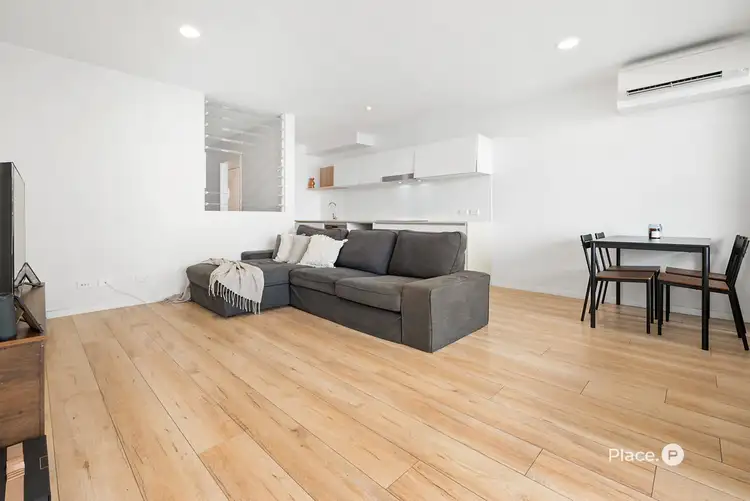 Third view of Homely unit listing, 304/21 Nile Street, Woolloongabba QLD 4102