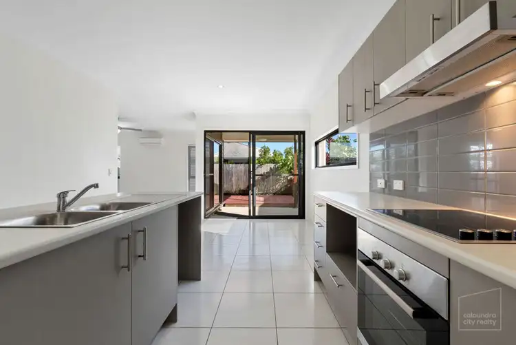 8 Ochre Crescent, Caloundra West QLD 4551