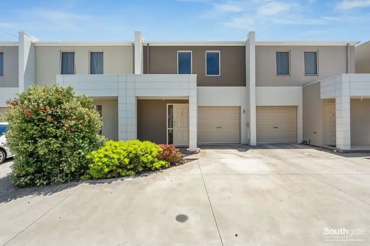 8/19 Hereford Lane, Woodcroft SA 5162