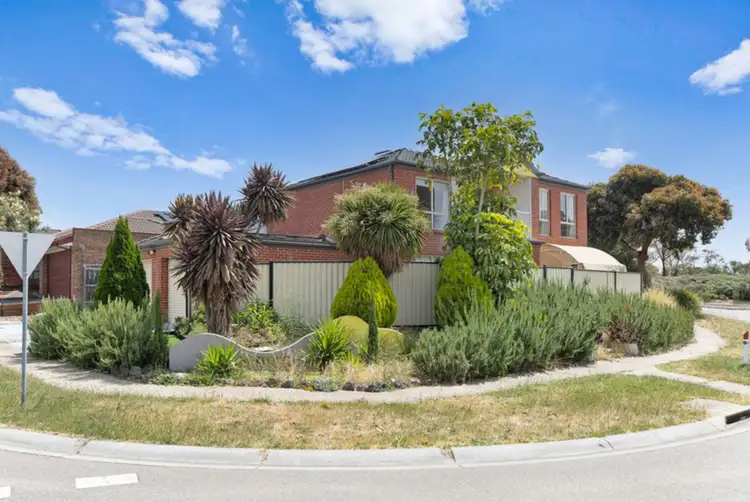 9a Clifton Grove, Carrum Downs VIC 3201