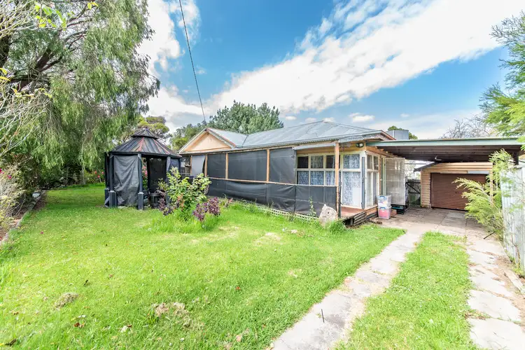 19 Palmerston Street, Macarthur VIC 3286