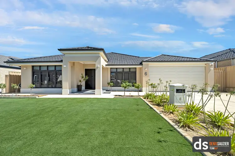 6 Paris Gardens, Hocking WA 6065