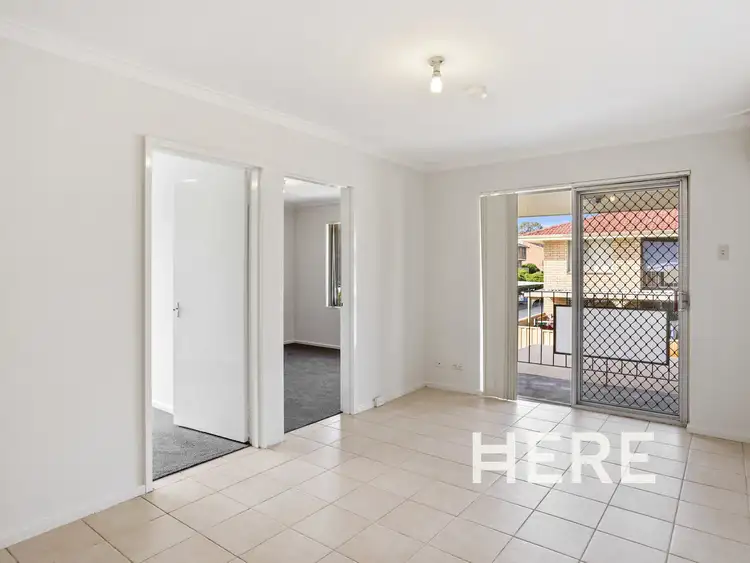 Sixth view of Homely unit listing, C21/305 Harborne Street, Glendalough WA 6016