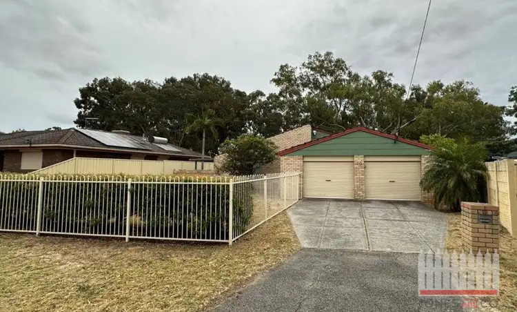 Main view of Homely house listing, 10 Jarrah Close, Camillo WA 6111