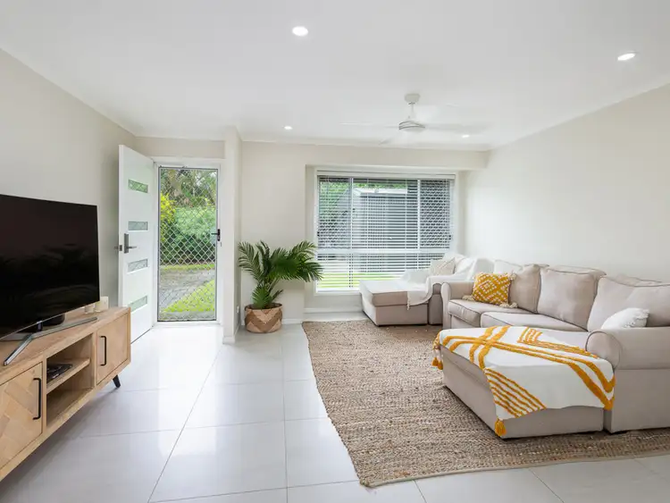 Second view of Homely semi-detached listing, 2/23 Chaplin  Crescent, Oxenford QLD 4210