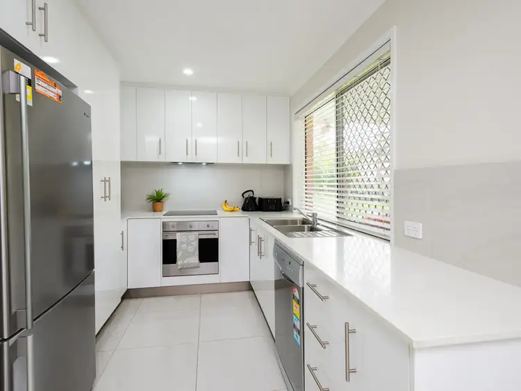 Fourth view of Homely semi-detached listing, 2/23 Chaplin  Crescent, Oxenford QLD 4210