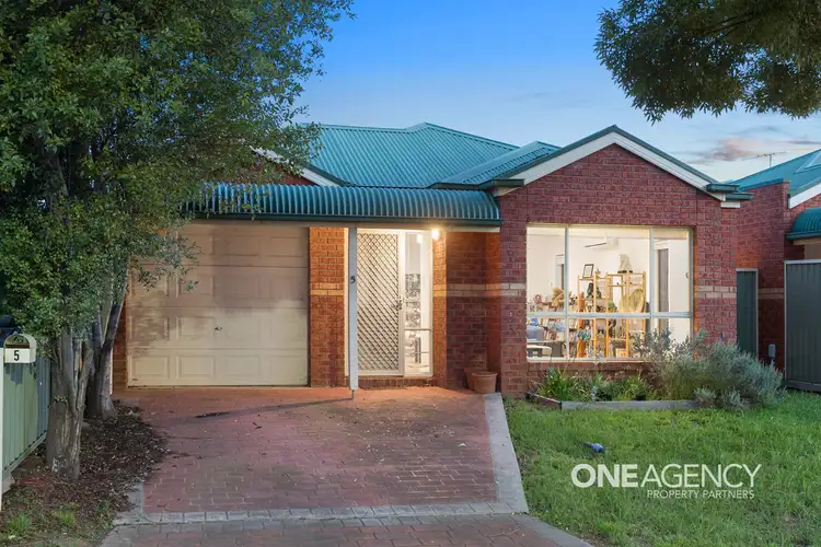 5 The Crescent, Point Cook VIC 3030