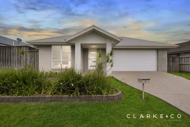 1 Heath Avenue, Aberglasslyn NSW 2320