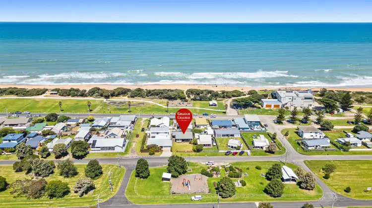 32 Bearup Street, Seaspray VIC 3851